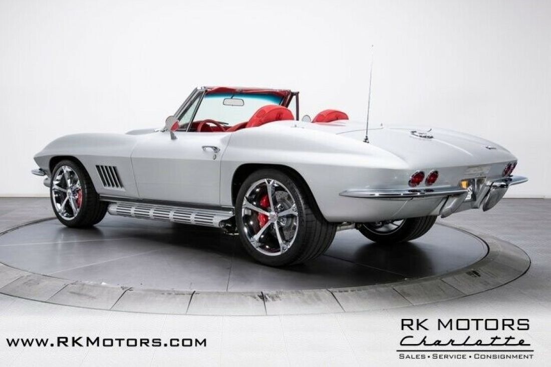 1967 Chevrolet Corvette - photo 12