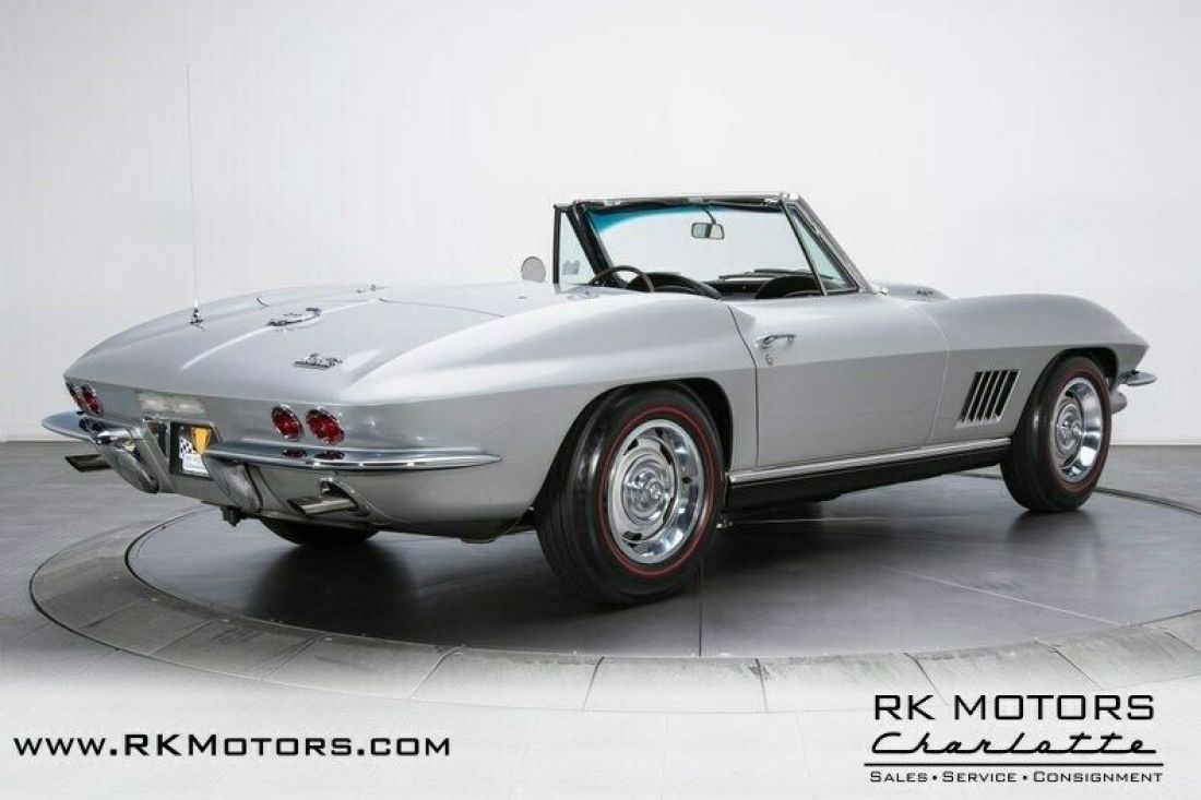 1967 Chevrolet Corvette - photo 2