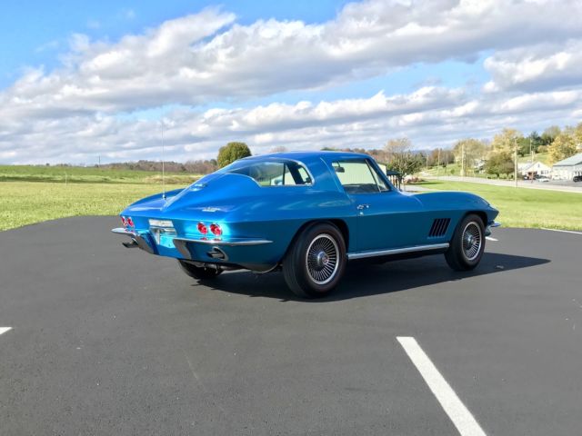 1967 Chevrolet Corvette #sMatching327/350hp*4spd*DialedInProperly*Blue/blk - photo 2
