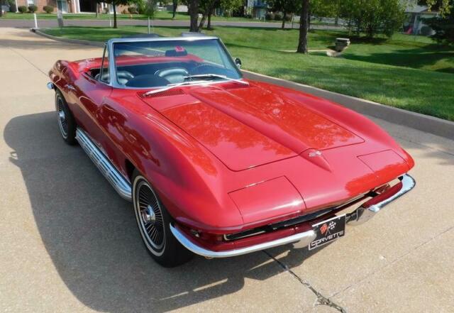 1967 Chevrolet Corvette STINGRAY - photo 2