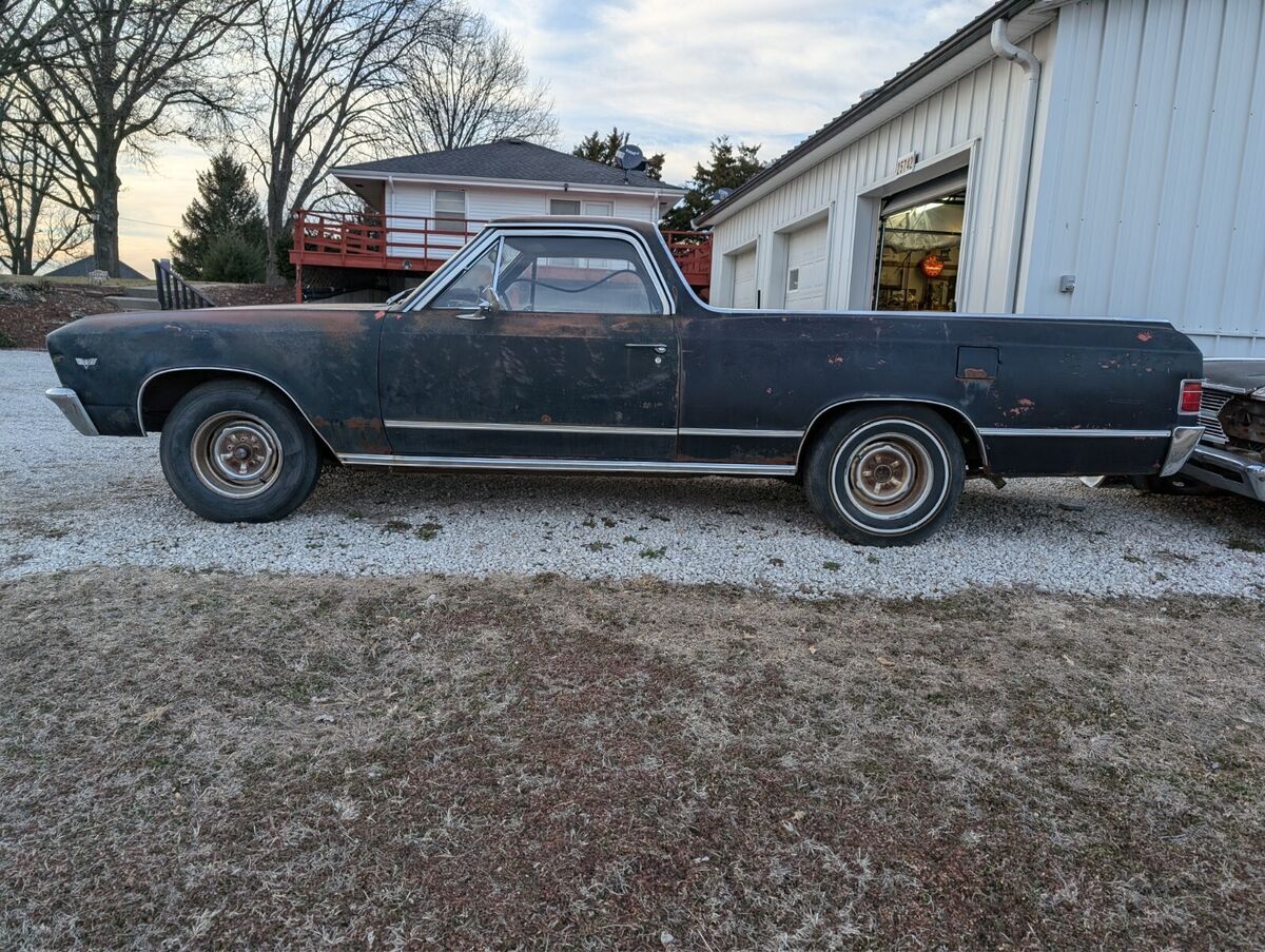 1967 Chevrolet El Camino Malibu Deluxe Trim Package - photo 2