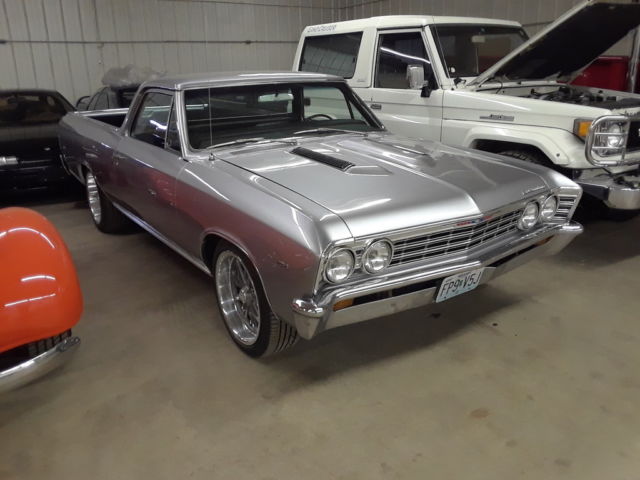1967 Chevrolet El Camino - photo 2