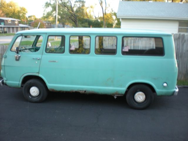 1967 Chevrolet G20 Van Sportvan 108" wheel base - photo 3