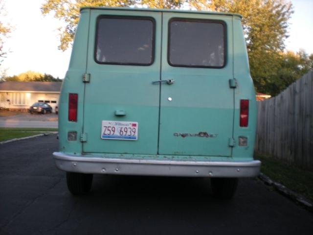 1967 Chevrolet G20 Van Sportvan 108" wheel base - photo 4