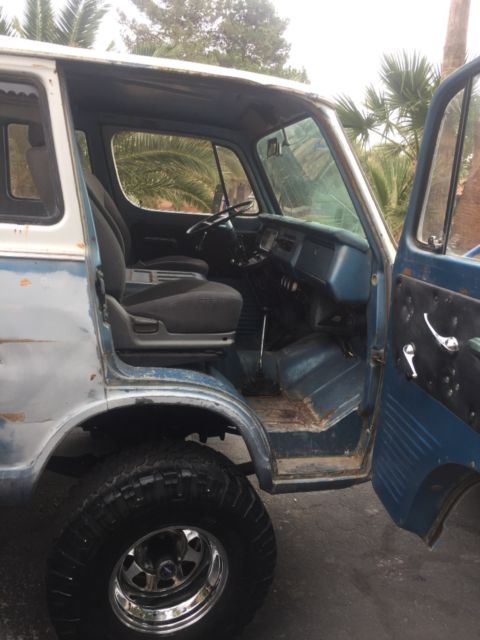 1967 Chevrolet G20 Van - photo 9