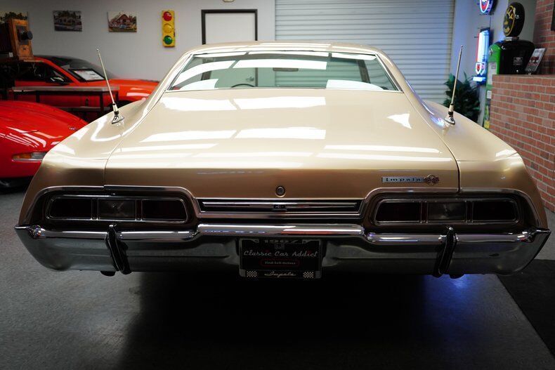 1967 Chevrolet Impala - photo 12