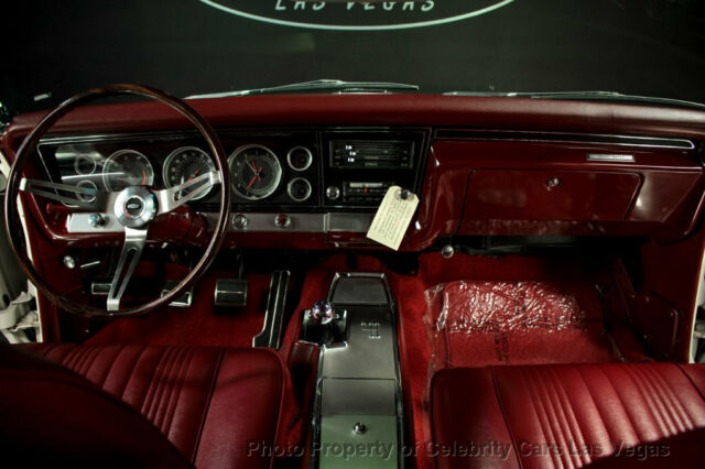 1967 Chevrolet Impala Sport Coupe - photo 2