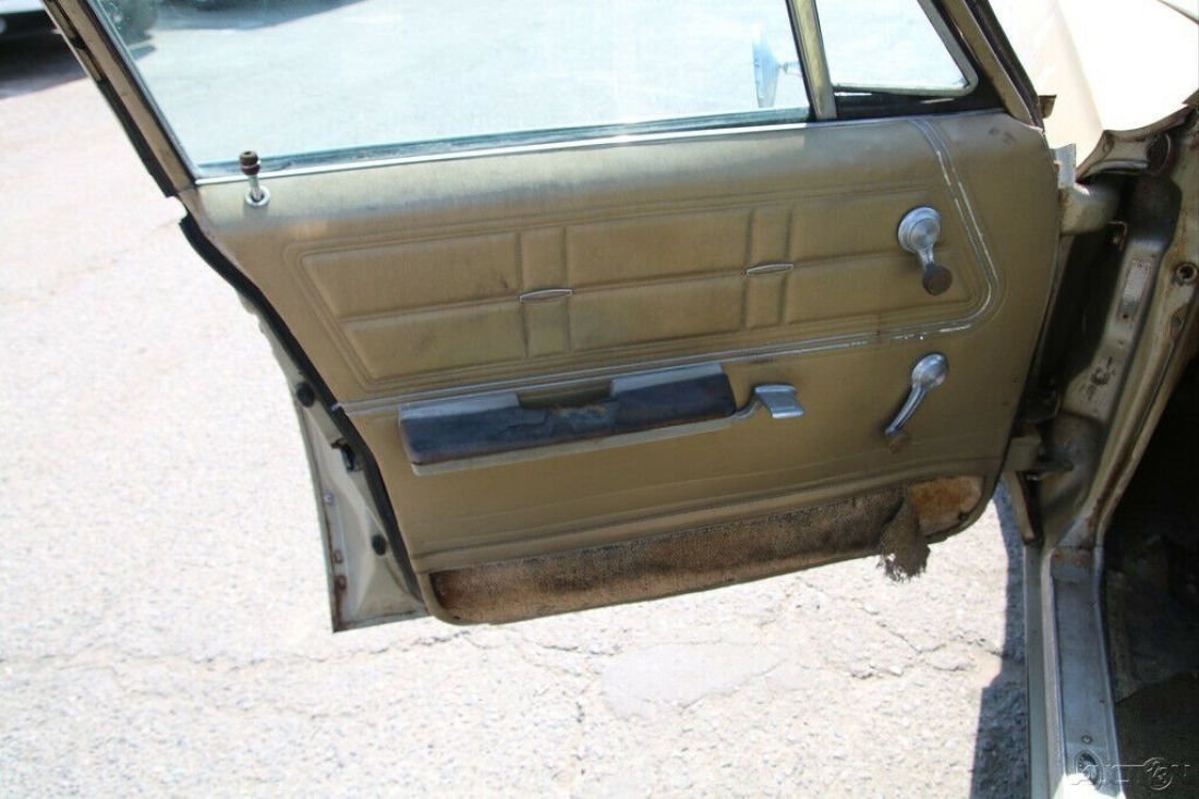 1967 Chevrolet Impala - photo 9