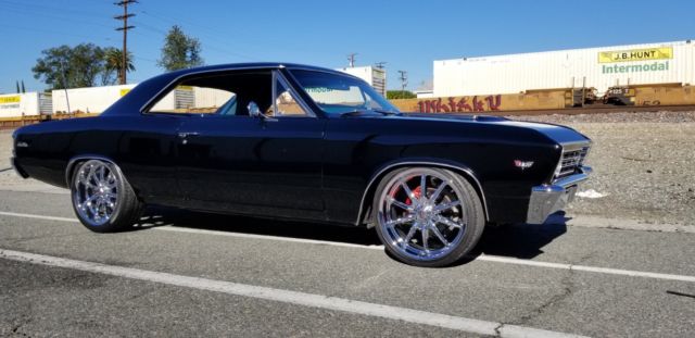 1967 Chevrolet Malibu MALIBU ** NO RESERVE ** SS CORVETTE BLACK PAINT - photo 2
