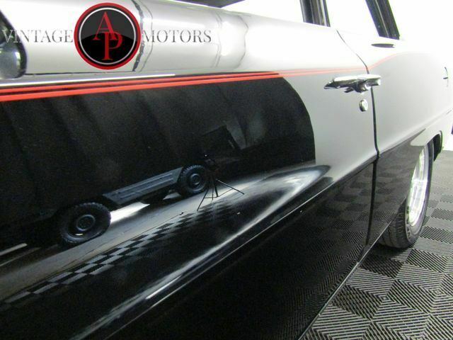1967 Chevrolet Nova 4 SPEED V8 RESTORED! - photo 8