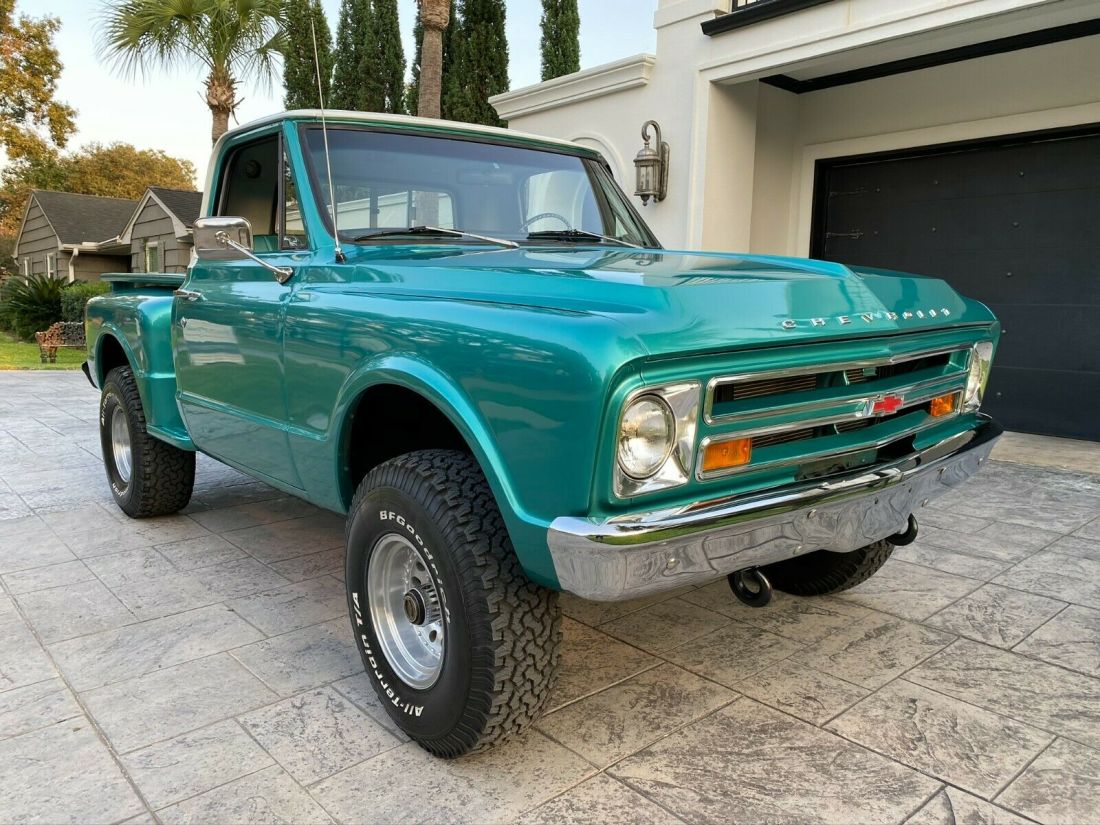 1967 Chevrolet Stepside K10, 4X4, V8 engine, 4 spd manual shift, pwr brake/steer 1967 Chevrolet C-10