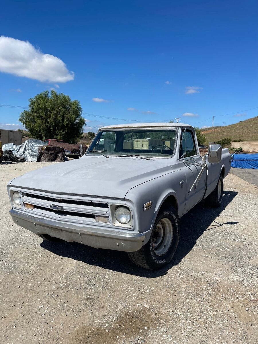 1967 Chevrolet C-10 CUSTOM - photo 2