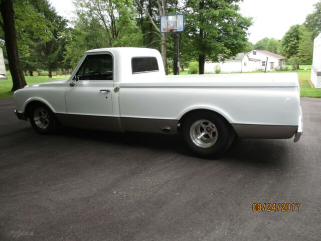 1967 Chevrolet C-10 - photo 2