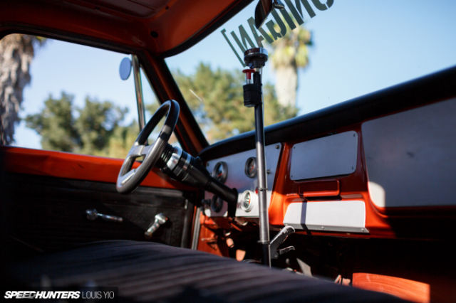 1967 Chevrolet C-10 Custom - photo 10
