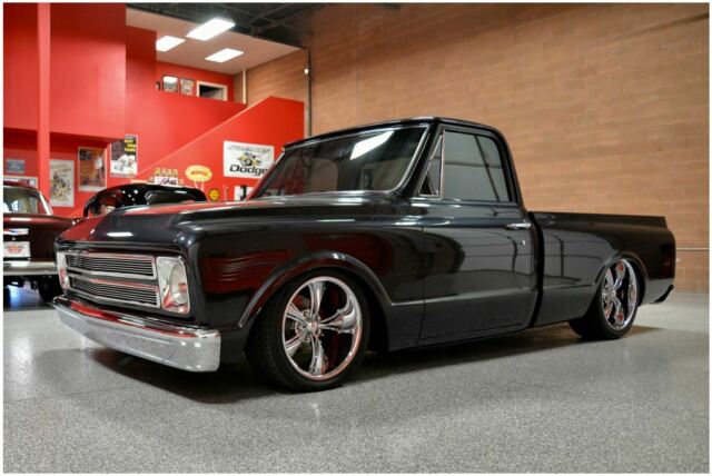 1967 Chevrolet C-10 Custom - photo 7
