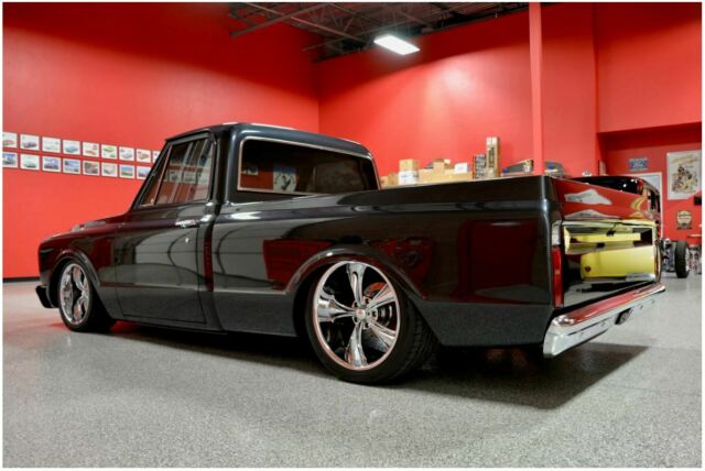 1967 Chevrolet C-10 Custom - photo 8
