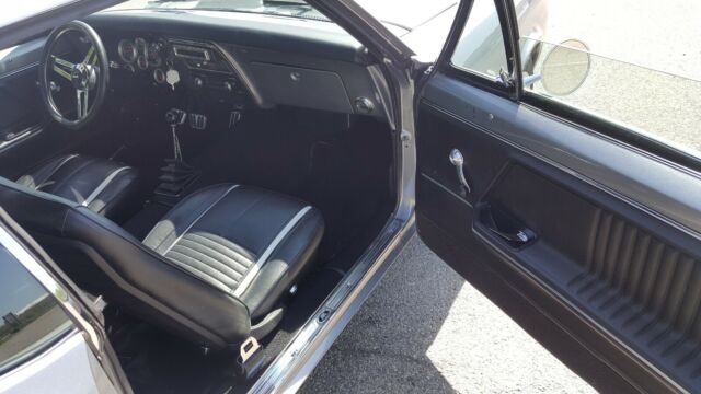 1967 Chevrolet Camaro SS - photo 11