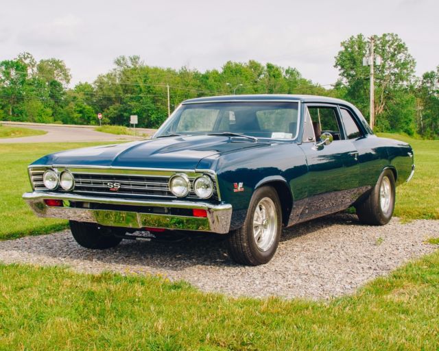 1967 Chevrolet Chevelle Sedan 300 - photo 2
