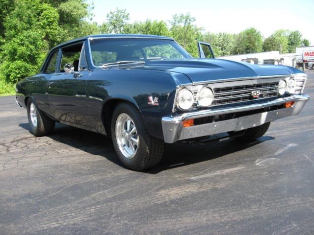 1967 Chevrolet Chevelle Sedan 300 - photo 2