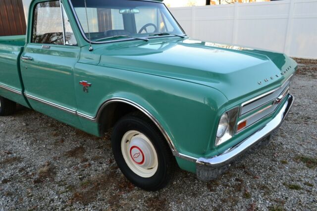 1967 Chevrolet C-10 CST - photo 5