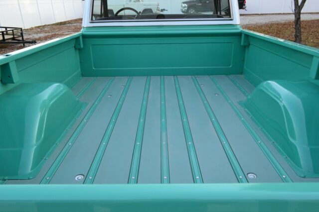 1967 Chevrolet C-10 CST - photo 7