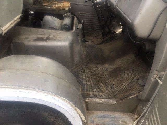 1967 Chevrolet G20 Van - photo 12