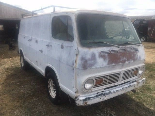 1967 Chevrolet G20 Van - photo 2