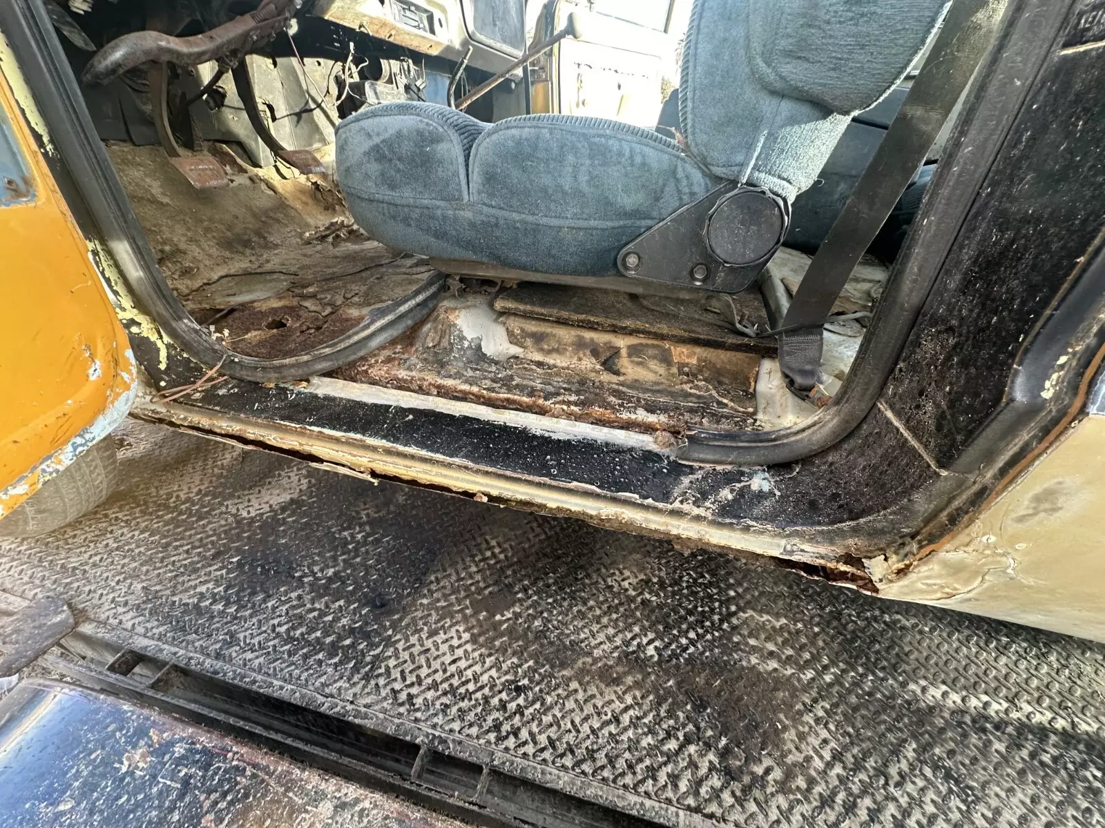 1967 Chevrolet Suburban - photo 12