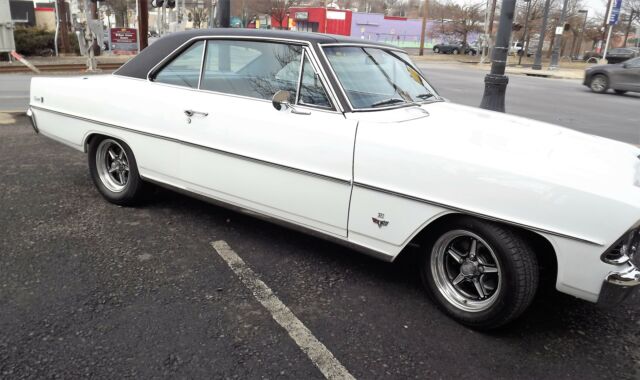 1967 Chevy Nova - Show stopper, 2 door 383 Stroker with 600 miles on motor 1967 Chevrolet Nova