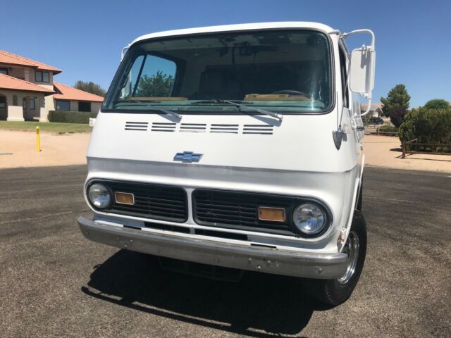 1967 Chevrolet G20 Van - photo 3