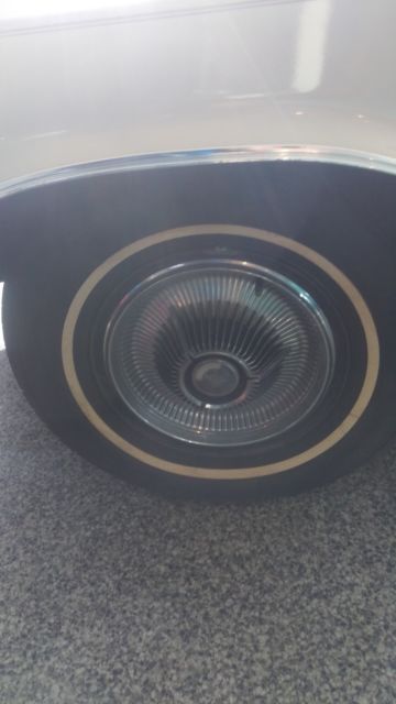 1967 Chrysler 300 Series - photo 2