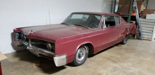 1967 Chrysler 300 Series - photo 4