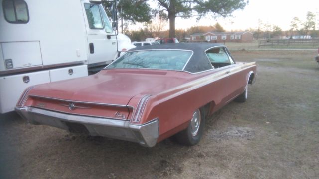 1967 Chrysler 300 Series - photo 6