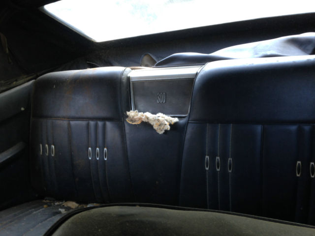 1967 Chrysler 300 Series - photo 7