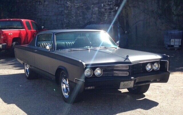 1967 Chrysler 300 Series Coupe - photo 2