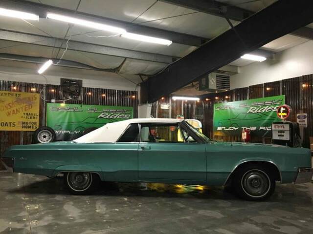 1967 Chrysler 300 Series Two Door Convertible - photo 10