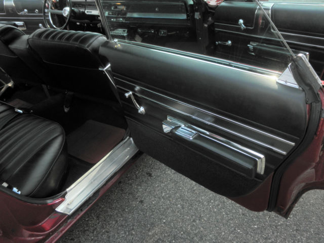 1967 Chrysler 300 Series - photo 9