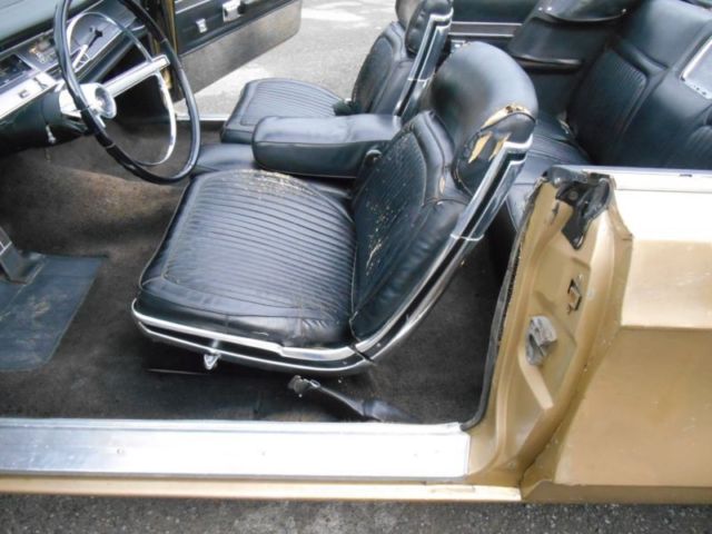 1967 Chrysler 300 Series convertible - photo 12
