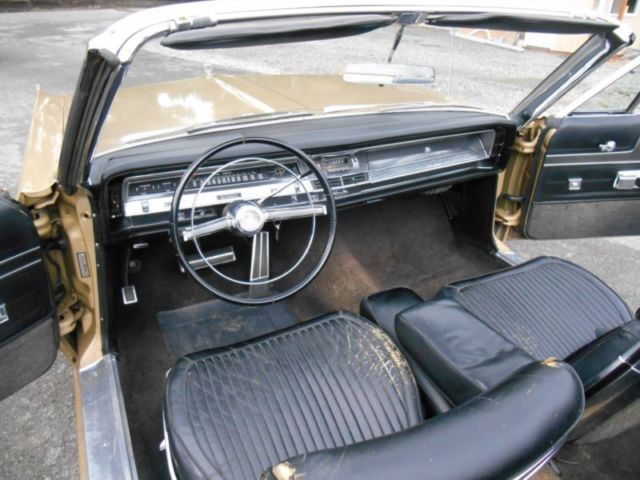 1967 Chrysler 300 Series convertible - photo 7
