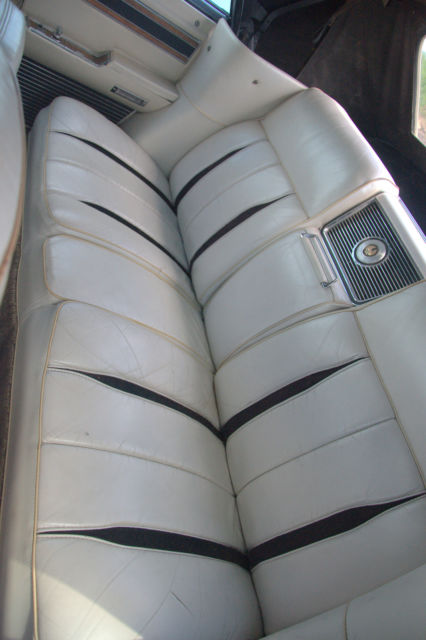 1967 Chrysler Imperial Convertible - photo 13