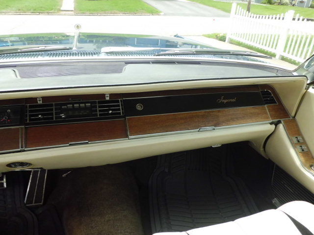 1967 Chrysler Imperial Convertible - photo 7