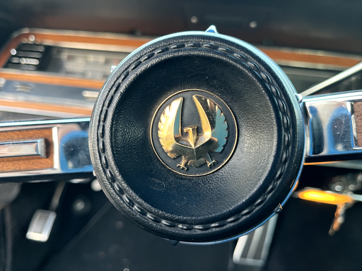 1967 Chrysler Imperial - photo 11