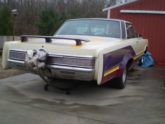 1967 Chrysler Imperial crown - photo 2