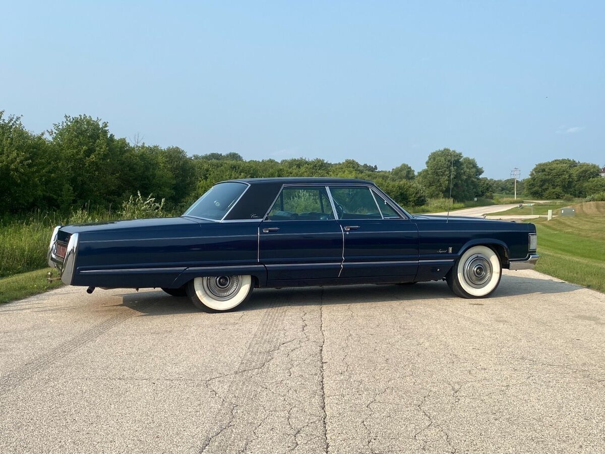 1967 Chrysler Imperial - photo 3