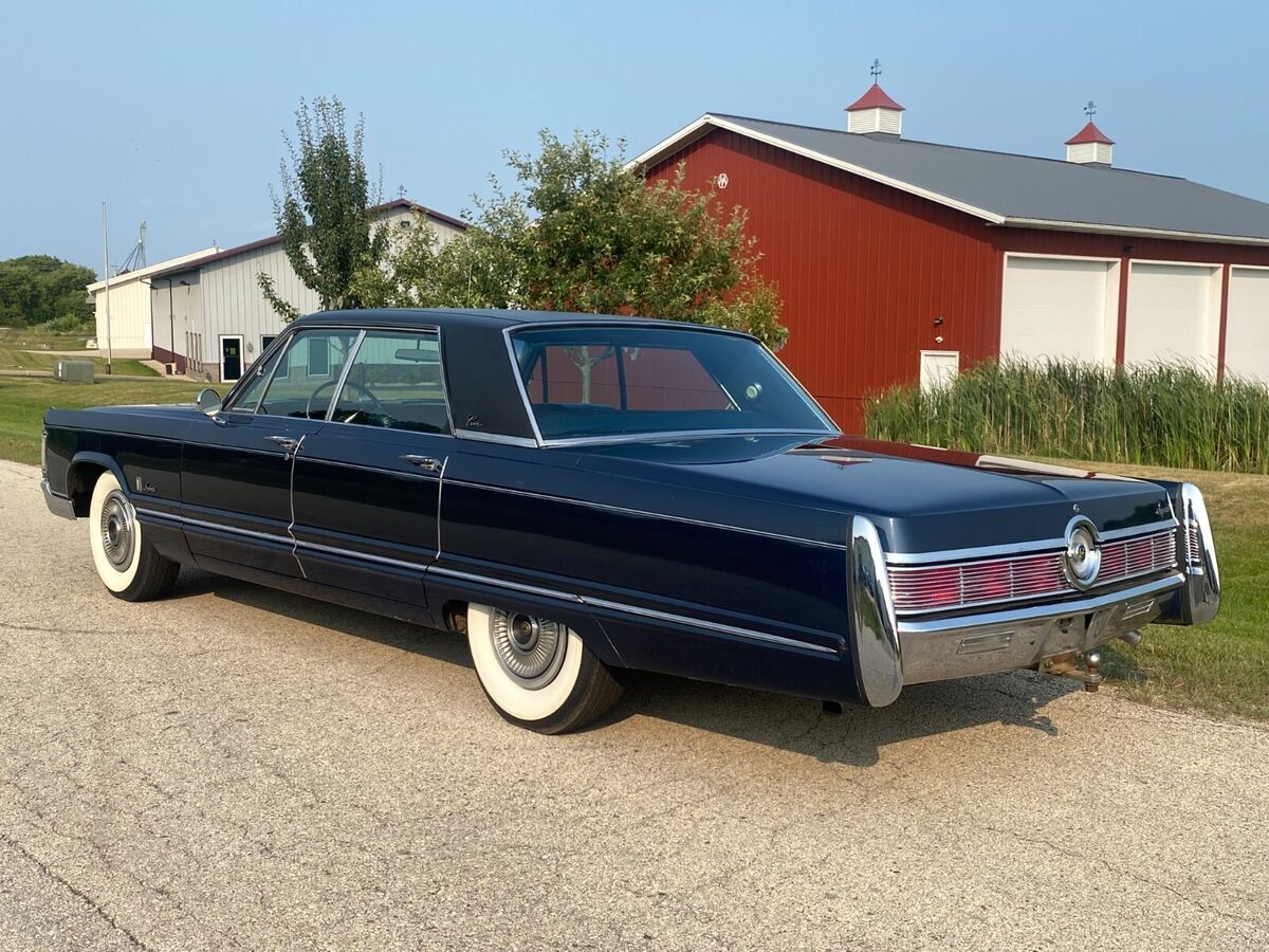 1967 Chrysler Imperial - photo 5