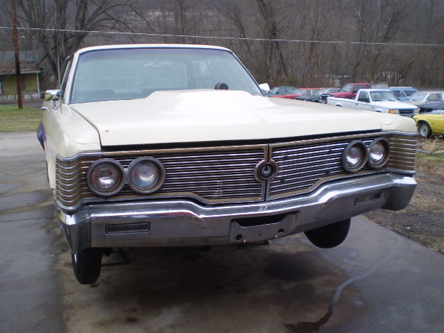 1967 Chrysler Imperial crown - photo 4