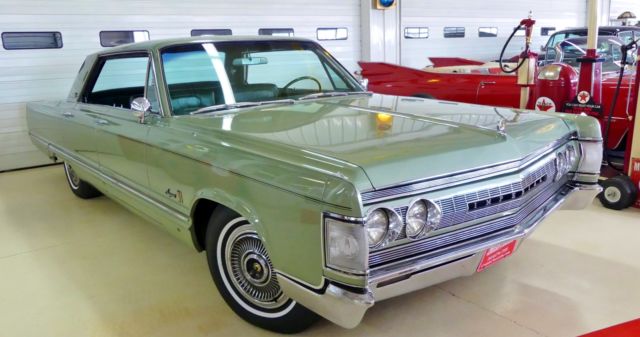 1967 Chrysler Imperial Crown 77054 Miles Light Green Metallic 4 Door Hard Top 44 1967 Chrysler Imperial Crown