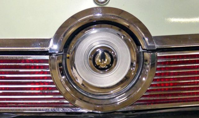 1967 Chrysler Imperial Crown - photo 12