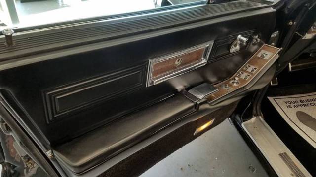 1967 Chrysler Imperial Crown - photo 5