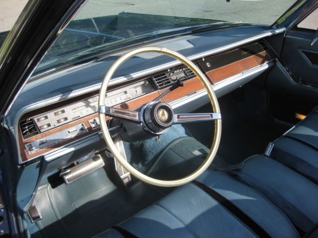 1967 Chrysler Imperial Crown - photo 9